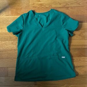 Figs Hunter Green Scrub Top Sz M